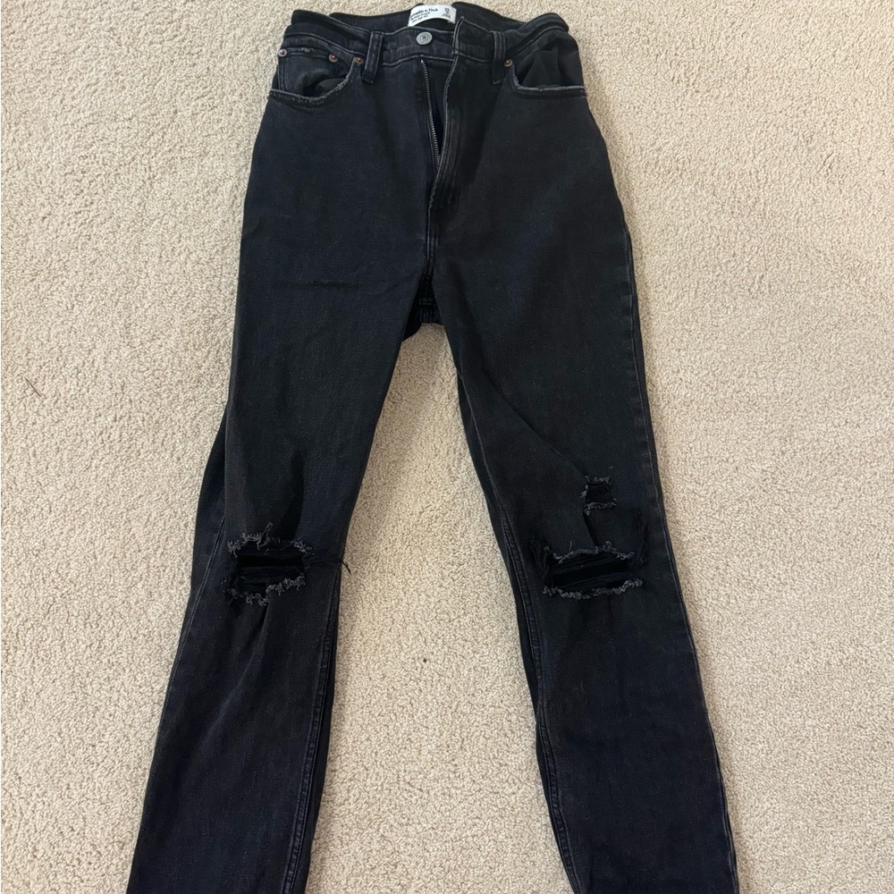 Abercrombie & Fitch Ankle Straight Ultra High Rise Curve Love Jeans in Black